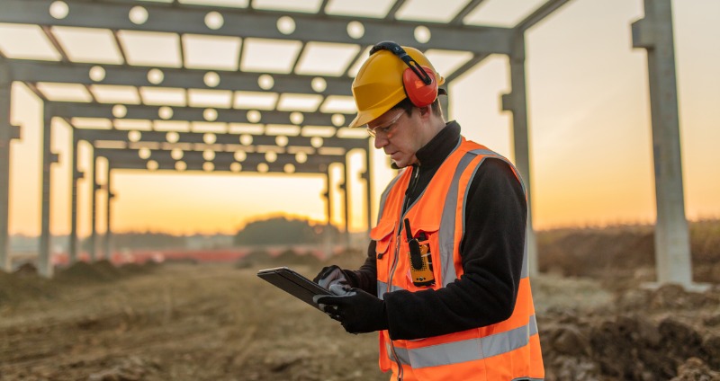 The Difference Between Intrinsically Safe Devices and Consumer Devices with Intrinsically Safe Cases