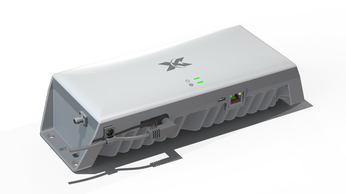 Cel-Fi GO Stationary Smart Signal Repeater 4G/5G Side View